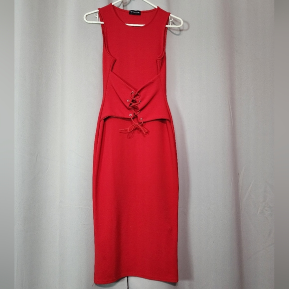PrettyLittleThing Red Bodycon Midi Dress - 8 - Picture 6 of 7